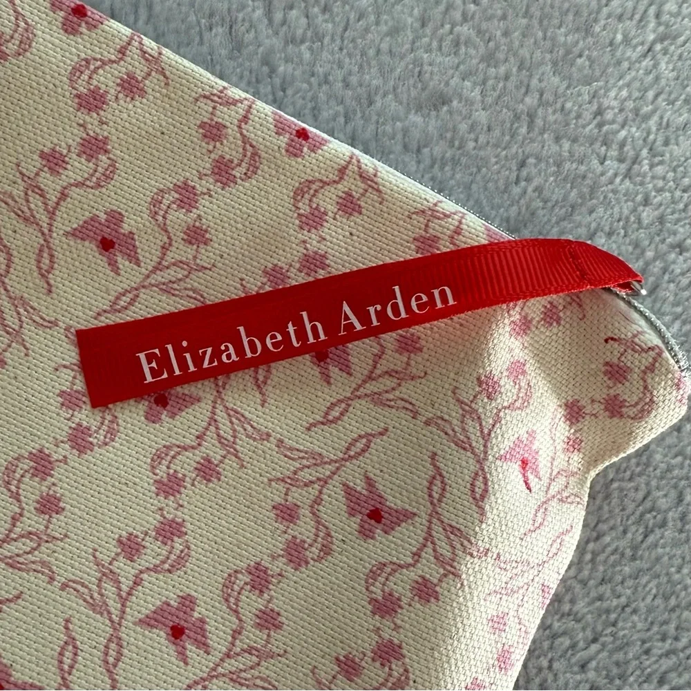 5/$25 🎆 NEW Elizabeth Arden Pink Patterned Makeup Bag